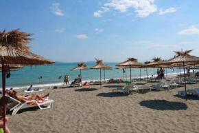 Seaview apartment - Clara Sarafovo - 50m to sea